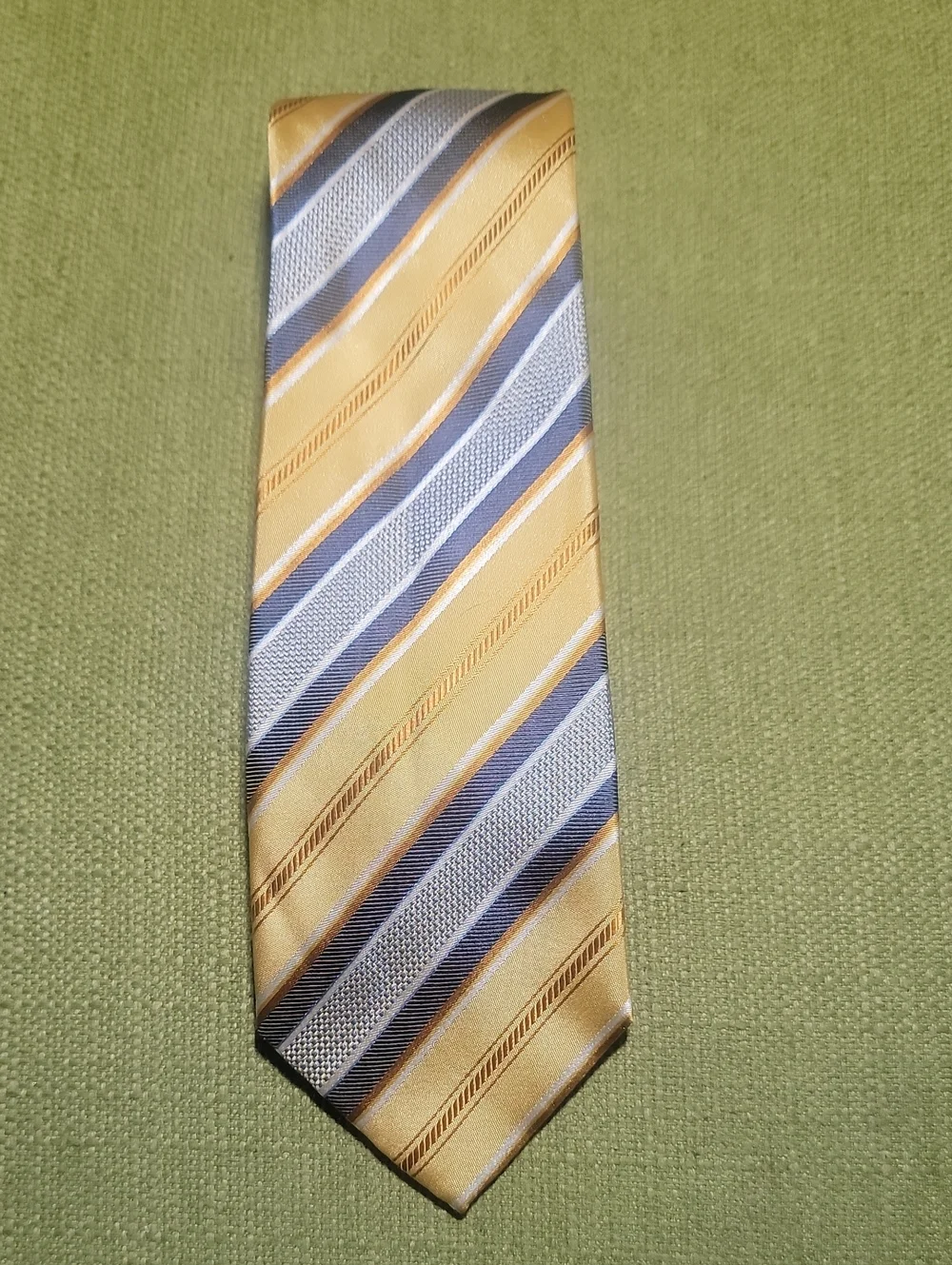 Bloomingdales Men's Striped Yellow and Gray Silk Tie - Classic Formal Accessory